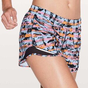 Lululemon Hotty Hot Short II *Long 4" Size 10 Inversion Multi/Black BRIGHT